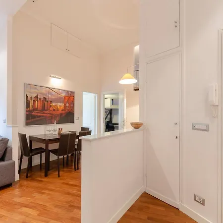 Altido Open Plan Apt For 4 In Historic Albaro